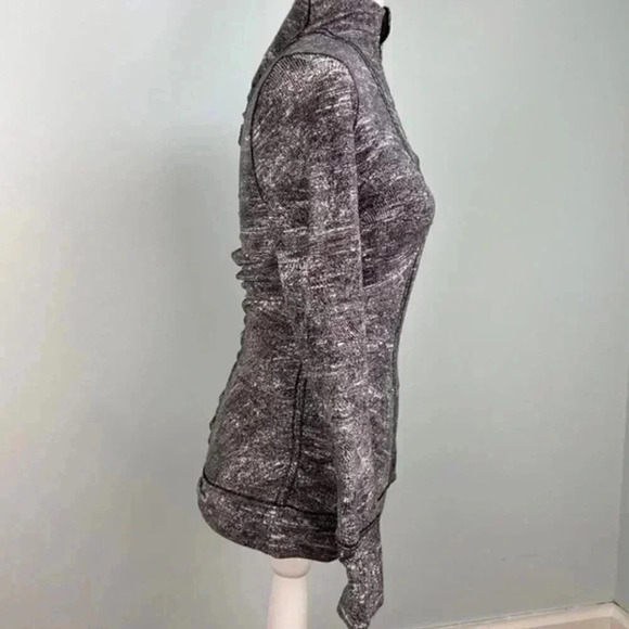 Lululemon Cypress Kiss Grey 1/2 Zip Long Sleeve Pullover Ruched Sweater Shirt - Picture 5 of 6